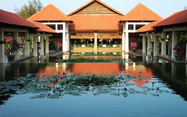 Pandanus Resort 24