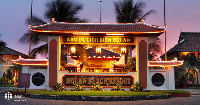 Hoi An Beach Resort 18