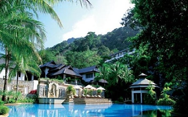Diamond Bay Resort 1