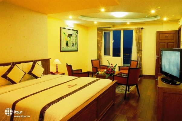 Phuong Dong Hotel 25