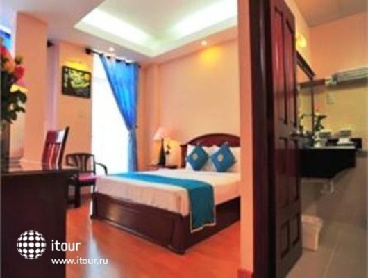 Violet Hotel Nha Trang 4