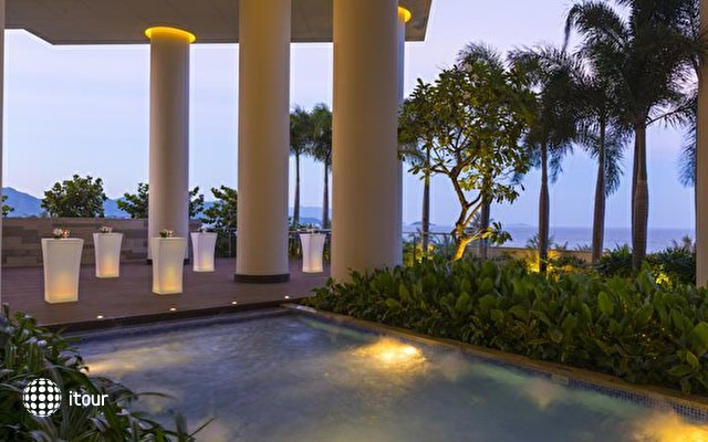 Intercontinental Nha Trang  16