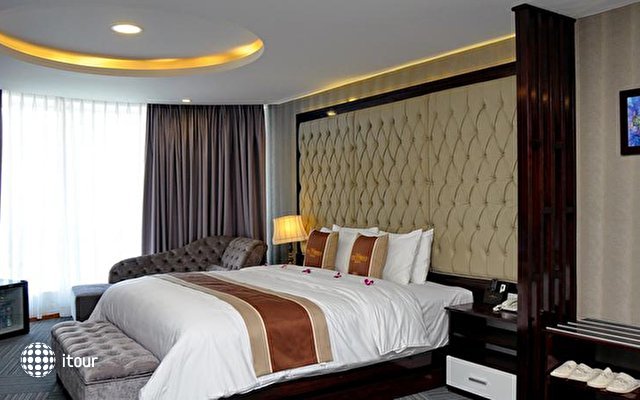 The World Hotel Nha Trang 11