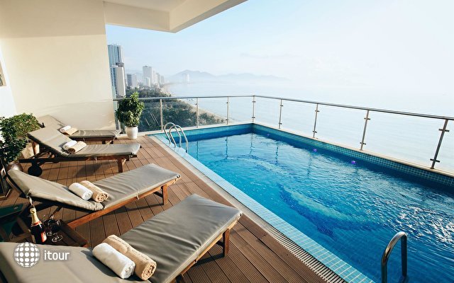 Soho Hotel (ex. Nha Trang Star Hotel) 14