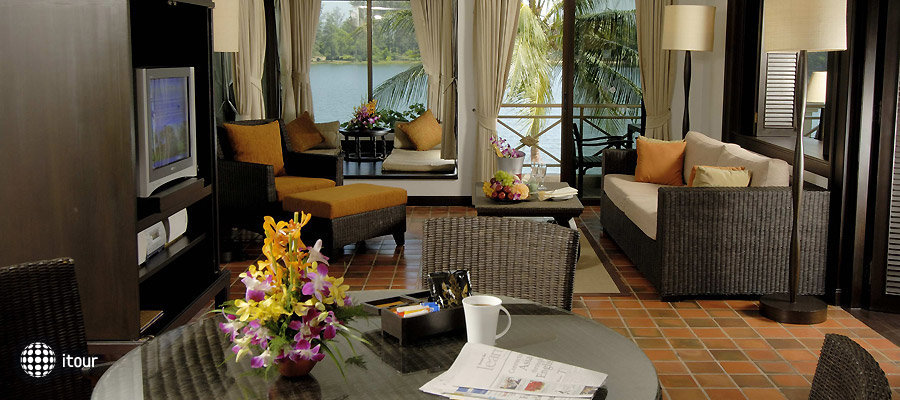 Outrigger Laguna Phuket Resort & Villas 4
