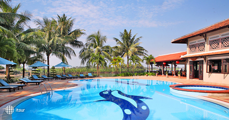 Hoi An Beach Resort 11
