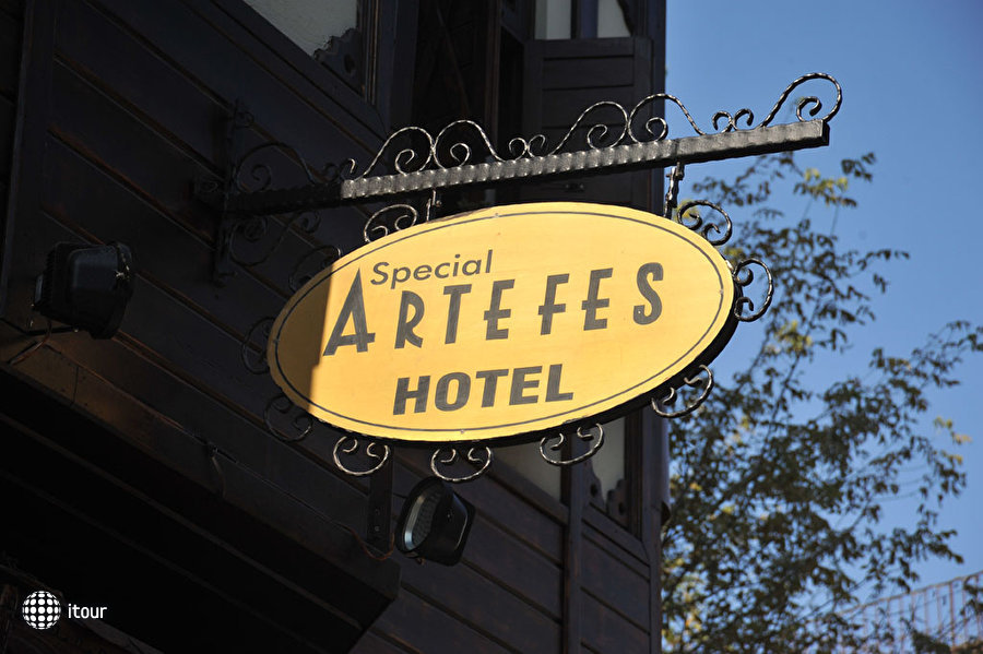 Artefes Hotel 17