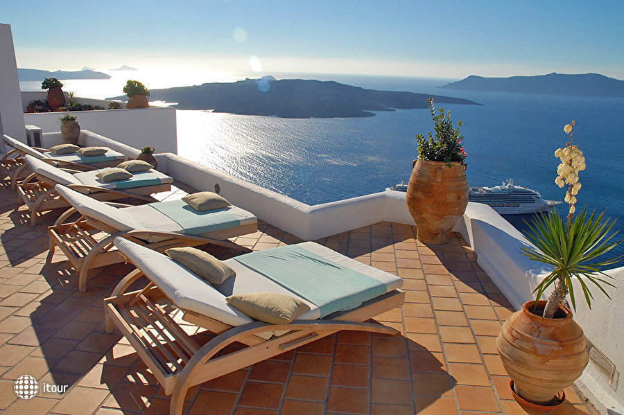 Athina Cliff Side Suites 12