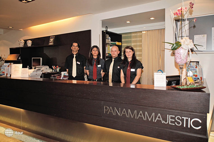 Panama Majestic 89