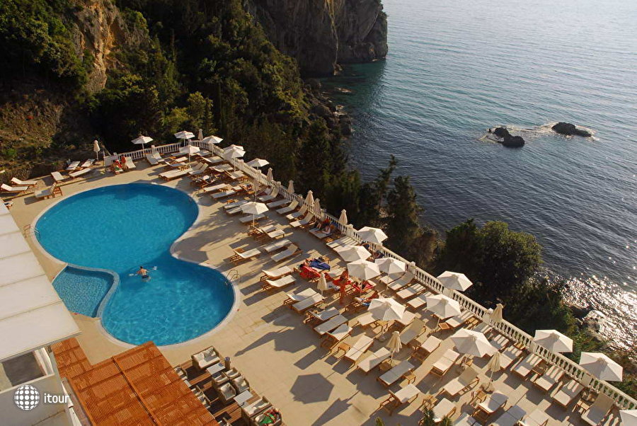 Mayor La Grotta Verde Grand Resort (ex. Aquis Agios Gordios Beach) (only Adults 16+)  10