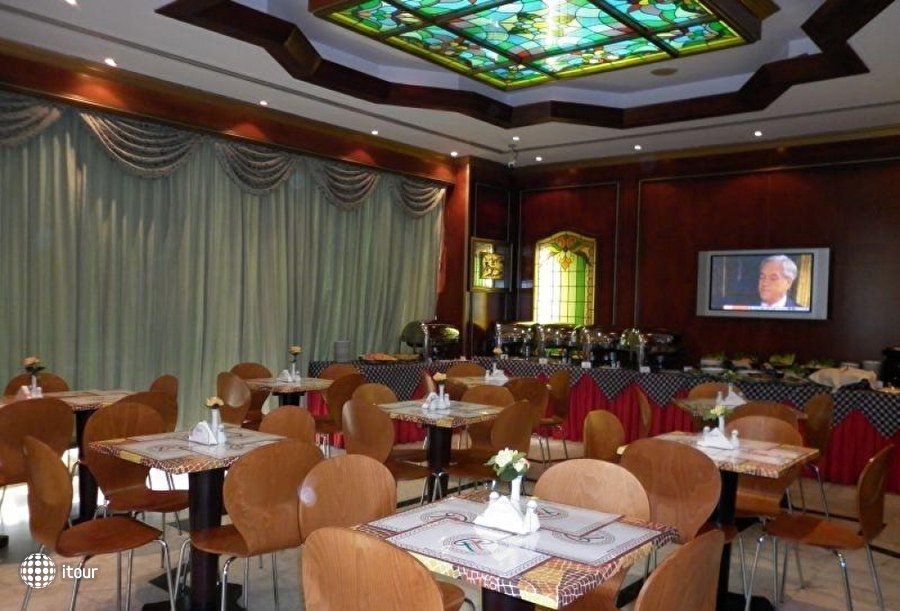 Ramee Guestline Hotel Al Riqqa 11