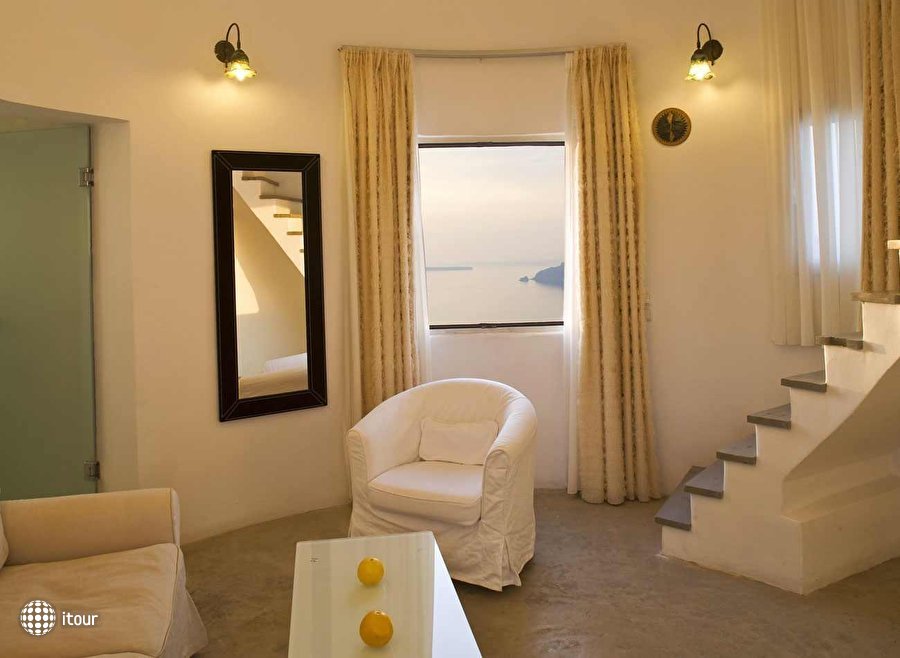 Rocabella Santorini Resort & Spa 15