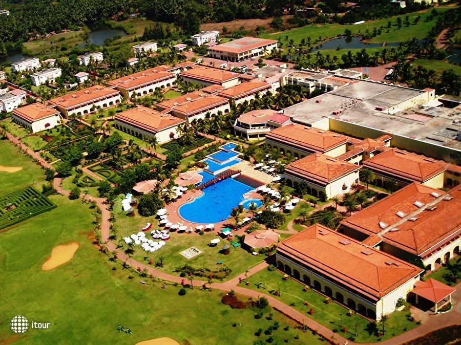 The Lalit Golf And Spa Resort 1