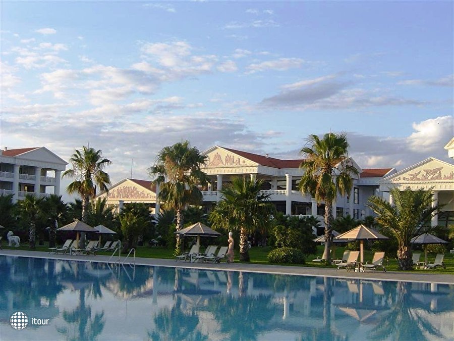 The Kumul Deluxe Resort & Spa 17