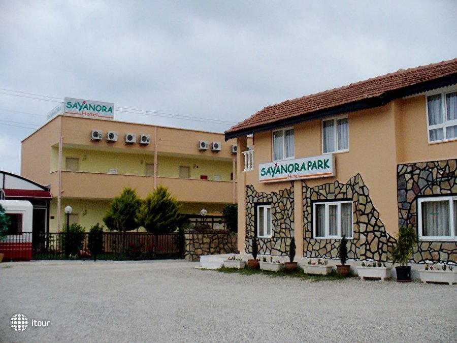 Hotel Sayanora Park 85