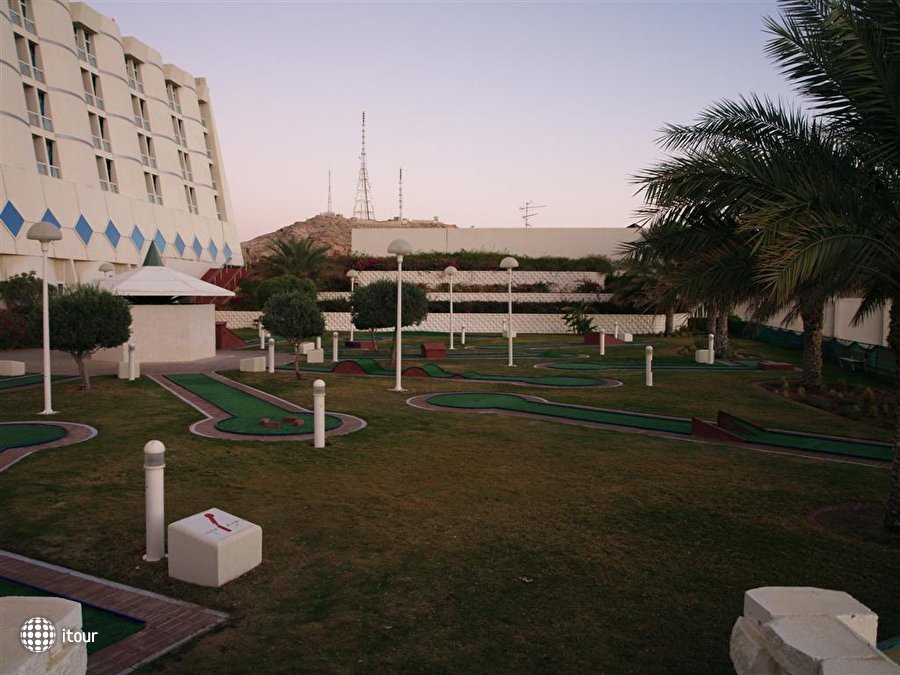 Mercure Grand Jebel Hafeet Al Ain 11