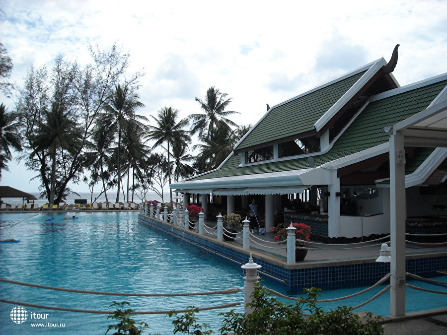 Le Meridien Phuket Beach Resort 2