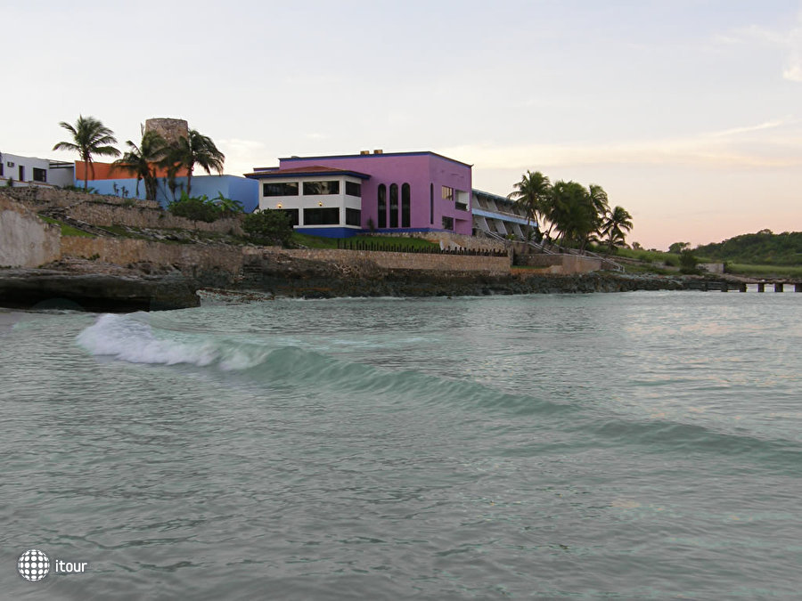 Tucan Siho Playa 7