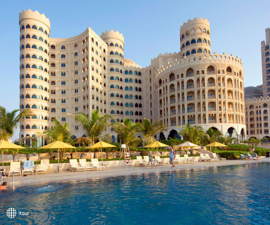 Hilton Al Hamra Beach & Golf Resort 38