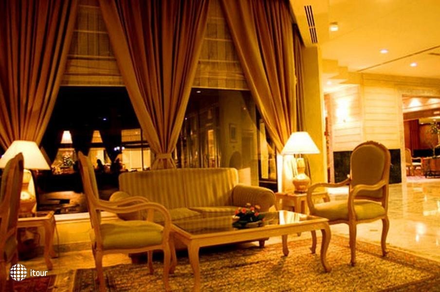 Sheraton Tunis Hotel & Towers 5