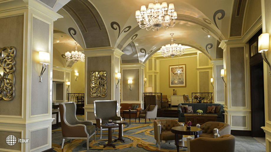 Ritz Carlton Abu Dhabi 13