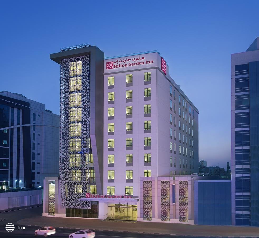 Hilton Garden Inn Dubai Al Muraqabat 1