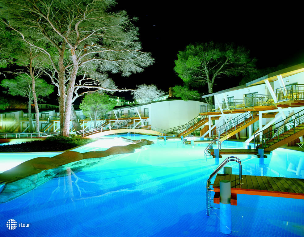 Cornelia De Luxe Resort 51
