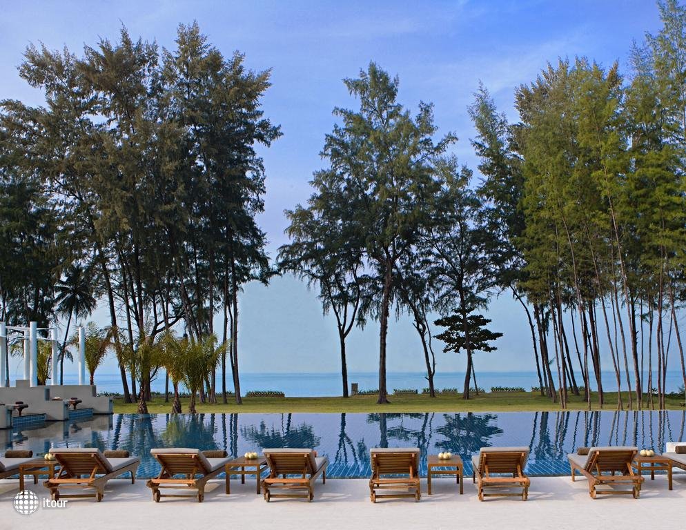 Dusit Thani Krabi Beach Resort 31